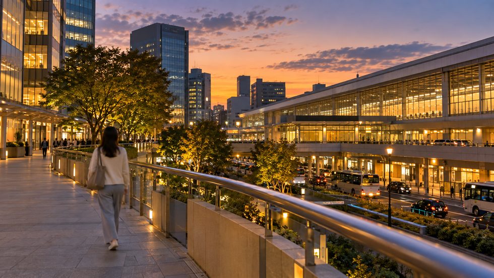 仙台駅前の通勤風景(気仙沼から高速バスで到着)